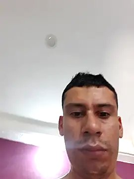 josehot151515 online show from May 16, 6:39 pm