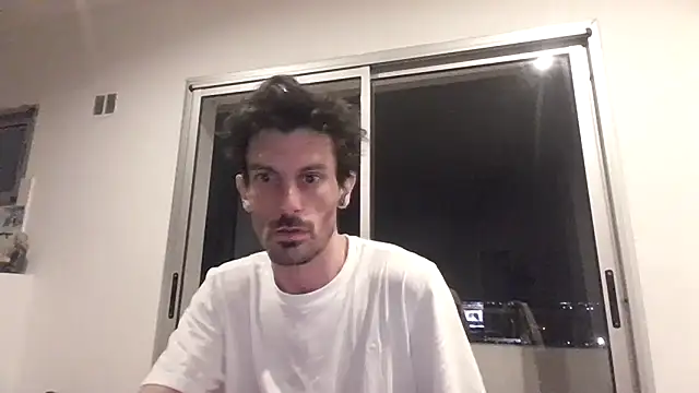 Snapshot of nicolaaaaas chatting on March 16, 5:14 am nicolaaaaas online show from March 16, 5:14 am