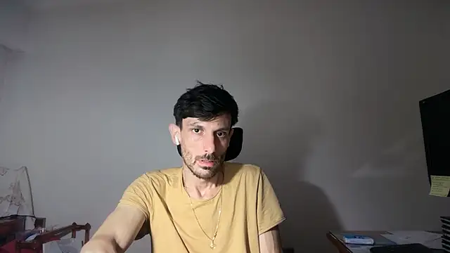 Snapshot of nicolaaaaas chatting on December 16, 6:13 pm nicolaaaaas online show from December 16, 6:13 pm