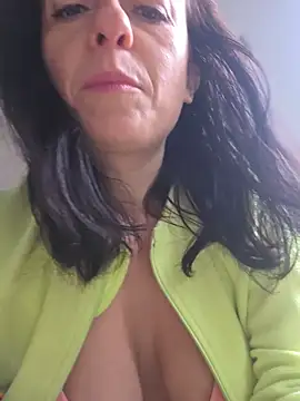 lovewildguy1 online show from May 13, 6:22 am