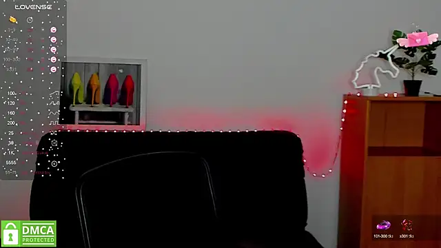 annakillianox online show from January 29, 9:33 am