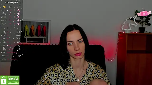 annakillianox online show from January 29, 12:35 pm