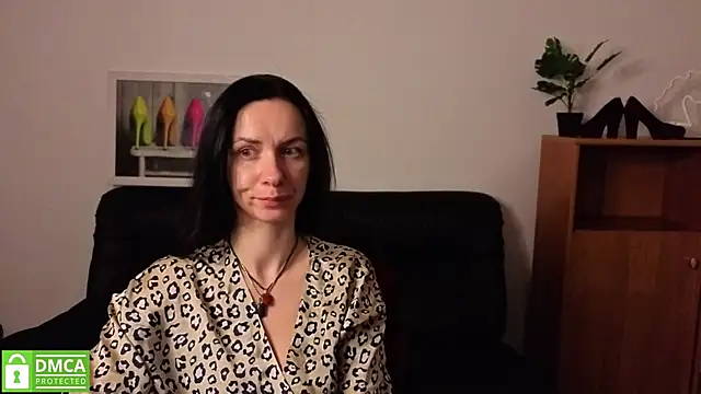 annakillianox online show from May 20, 5:24 am