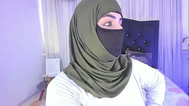 Uzra hayed online show from February 6, 5:27 pm