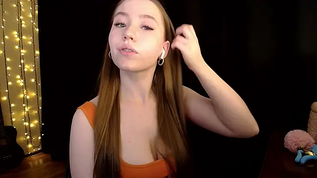 SindiWatsoon online show from November 27, 4:53 pm