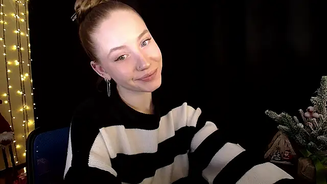 Snapshot of SindiWatsoon chatting on January 7, 1:02 pm SindiWatsoon online show from January 7, 1:02 pm