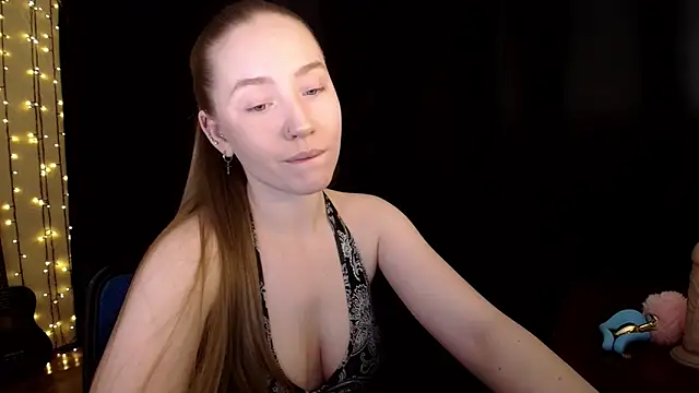 Snapshot of SindiWatsoon chatting on February 12, 7:09 pm SindiWatsoon online show from February 12, 7:09 pm