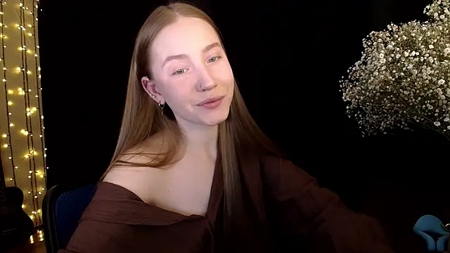 Snapshot of SindiWatsoon chatting on February 24, 3:21 pm SindiWatsoon online show from February 24, 3:21 pm