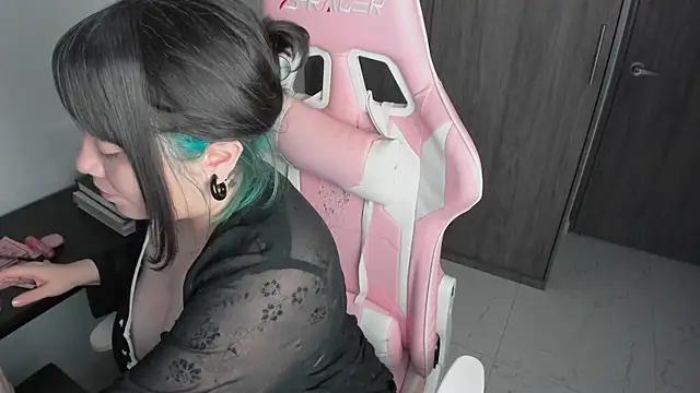  hikaru arimura online show from April 11, 2:05 am