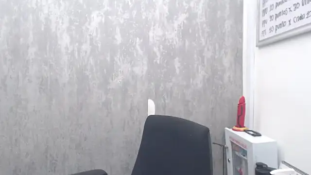 Snapshot of kurtz3 chatting on October 26, 3:51 pm kurtz3 online show from October 26, 3:51 pm