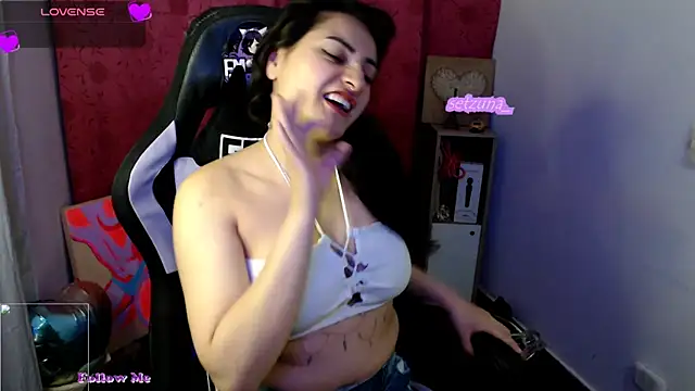 Snapshot of setzuna_ chatting on February 19, 11:57 pm setzuna  online show from February 19, 11:57 pm