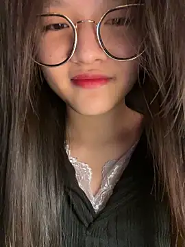 Krixxi22 online show from November 19, 3:56 pm