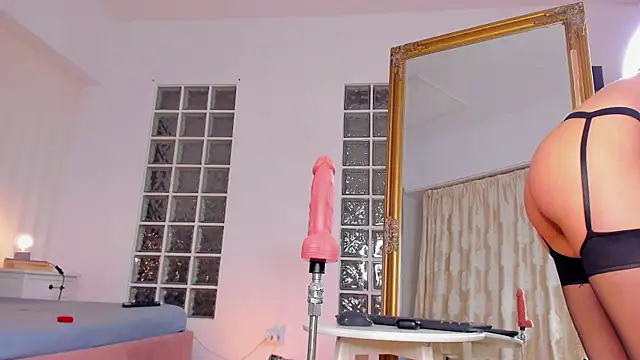 JassyeJoy online show from January 14, 5:35 am