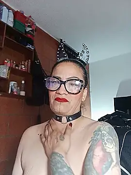 Taylor-hardcore online show from May 30, 11:35 pm