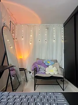 rubi star online show from September 8, 7:02 pm