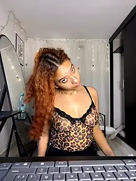 rubi star online show from October 13, 8:09 pm