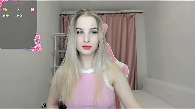 MiraSpaceGirl online show from January 5, 7:39 pm