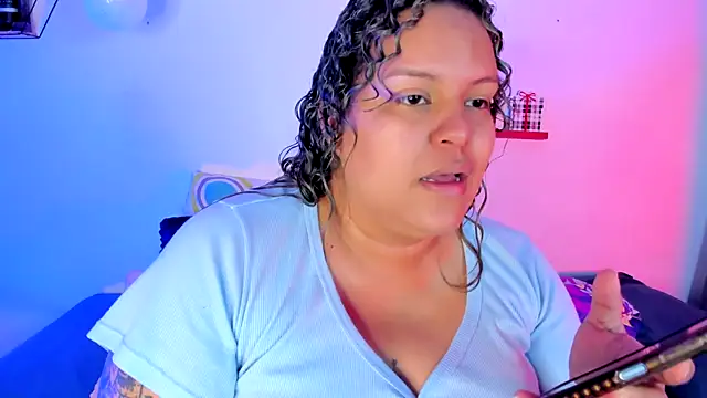 monicabbw  online show from January 5, 2:08 pm