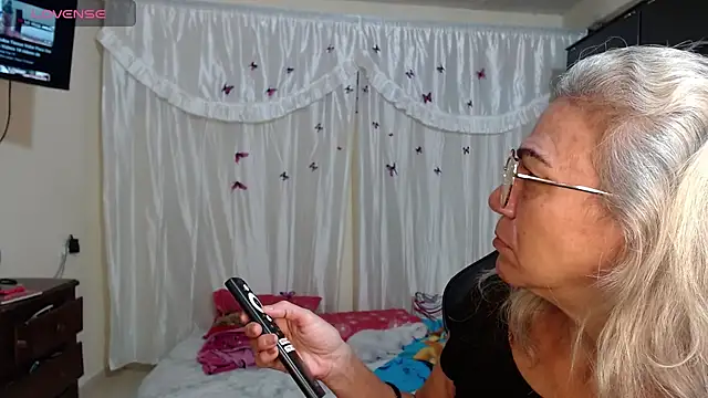 Snapshot of Giorgia_xue53 chatting on February 26, 9:32 am Giorgia xue53 online show from February 26, 9:32 am