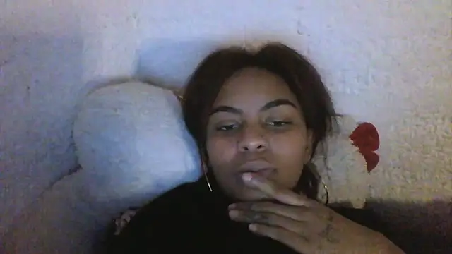 Snapshot of Bellabeltrann chatting on March 7, 2:12 pm Bellabeltrann online show from March 7, 2:12 pm