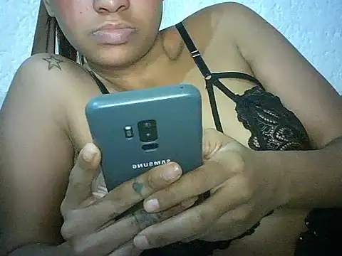 Snapshot of Bellabeltrann chatting on January 11, 1:05 pm Bellabeltrann online show from January 11, 1:05 pm