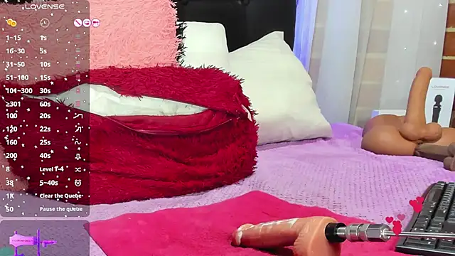 Snapshot of Hanna_horny_ chatting on February 28, 11:34 pm Hanna horny online show from February 28, 11:34 pm