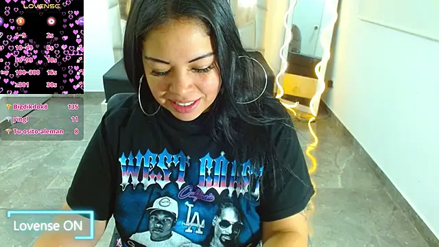Snapshot of martinna_tay chatting on February 3, 5:51 am martinna tay online show from February 3, 5:51 am