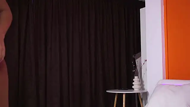 LovingBlondie online show from September 18, 3:41 am