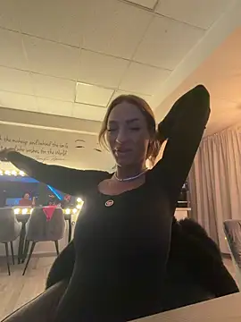 LovingBlondie online show from February 9, 3:54 am