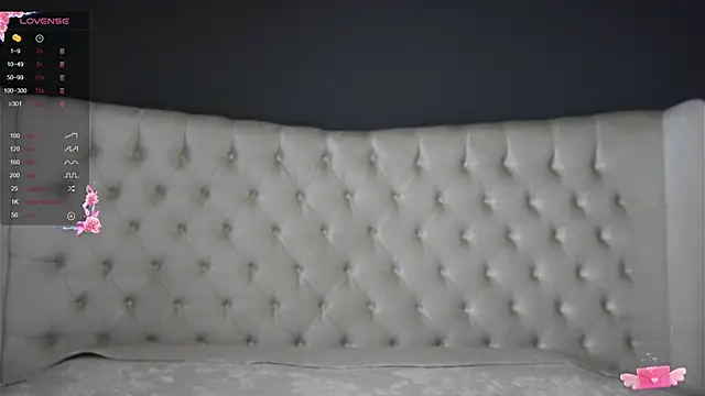 Snapshot of nichole_bree_ chatting on February 28, 11:25 am nichole bree  online show from February 28, 11:25 am