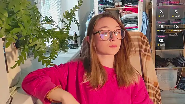 monlight  dana online show from February 18, 11:11 am