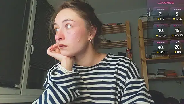 monlight  dana online show from December 5, 3:41 pm