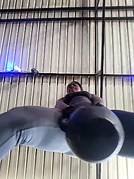 Berry Bans online show from March 19, 5:28 pm