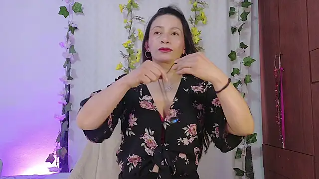 cattaleya1476 online show from July 20, 7:38 pm