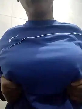 Snapshot of -_Anny_- chatting on November 11, 10:59 am - Anny - online show from November 11, 10:59 am