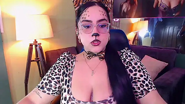 Sofiia davis23 online show from October 31, 2:40 pm