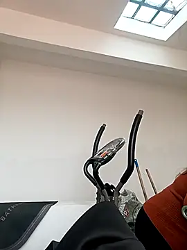 Snapshot of Alex_flair chatting on March 10, 3:39 pm Alex flair online show from March 10, 3:39 pm