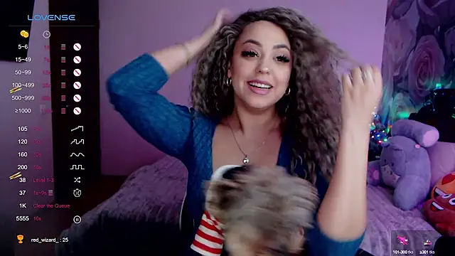  Just a queen 3 online show from January 11, 6:12 pm