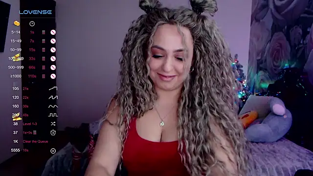  Just a queen 3 online show from January 23, 5:52 pm