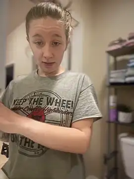 sage  marie online show from December 16, 2:49 pm