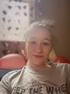 sage  marie online show from February 5, 2:37 pm