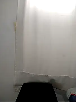 Demiansteven2 online show from February 5, 8:25 pm