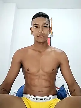 Demiansteven2 online show from February 16, 2:10 pm