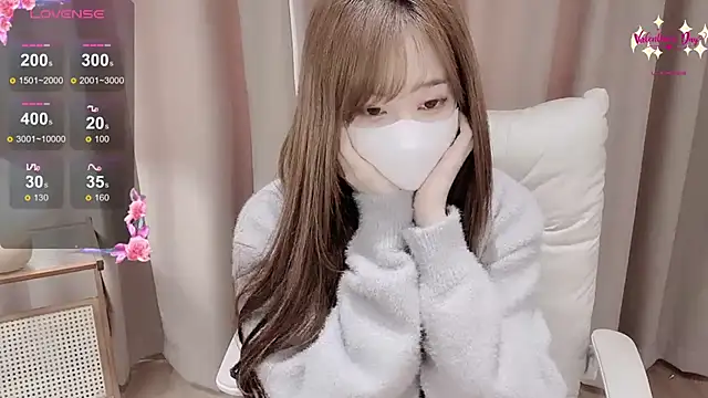 Yuuuuuly online show from December 5, 5:38 am