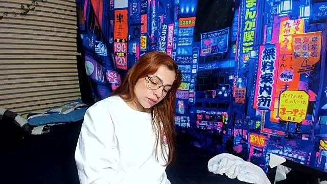 Snapshot of rosse_2504 chatting on March 1, 11:28 am rosse 2504 online show from March 1, 11:28 am