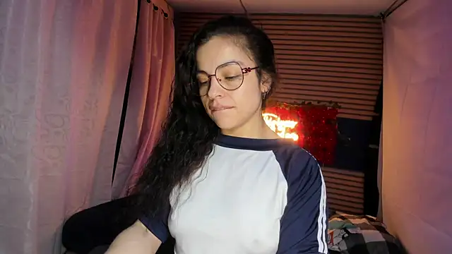 rosse 2504 online show from January 18, 9:35 am