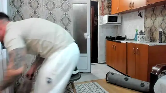 Jonmusclemaster online show from November 3, 8:54 pm