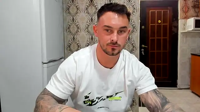 Jonmusclemaster online show from May 7, 8:14 pm