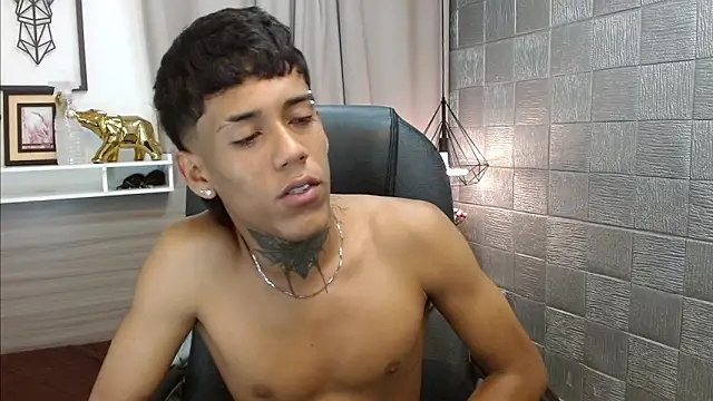 Alan Cute18 online show from February 28, 4:08 pm