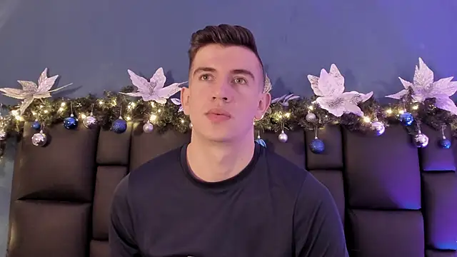 MikaelSlow online show from December 23, 3:26 am